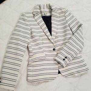 ADRIENNE VITTADINI BLASER SIZE S